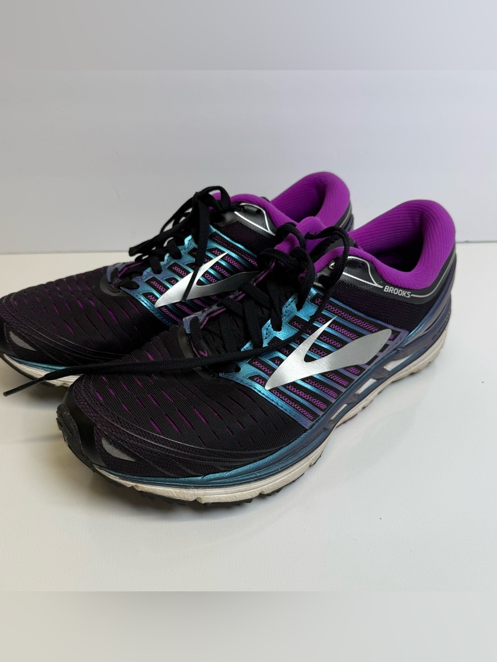 Brooks Transcend 5 Women's Size 10 Black Purple 1202631B023 Running Shoes